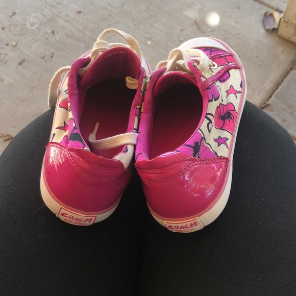 Shoes - Picture 2 of 3